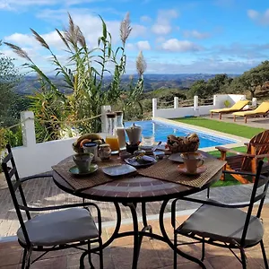  Guest house Varandas Do Vale Furnazinhas